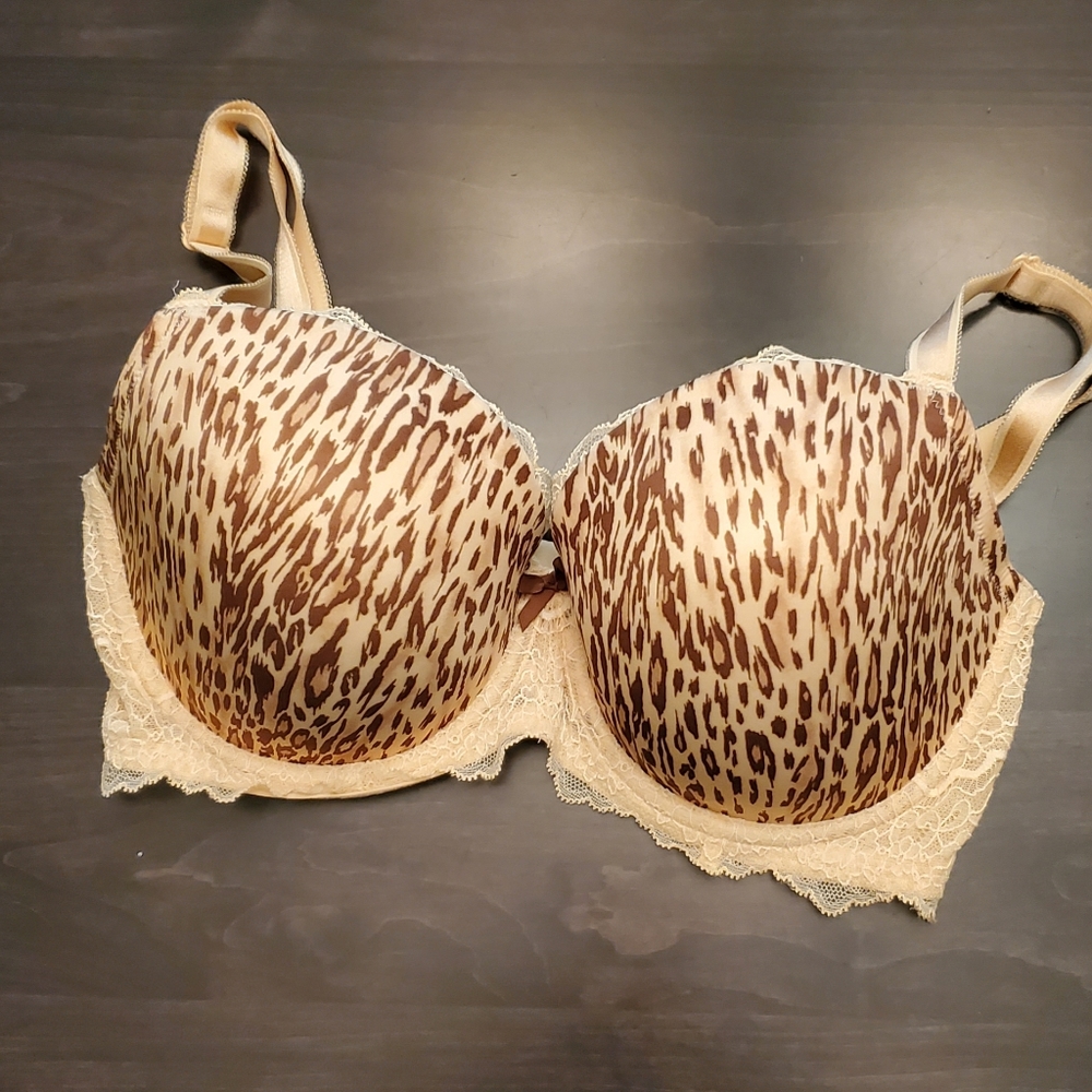 Victoria's Secret bras 34 DDD